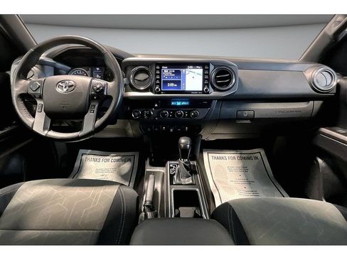 Used 2021 Toyota Tacoma TRD Sport w/ Advanced Technology Package AWD/4WD image 17