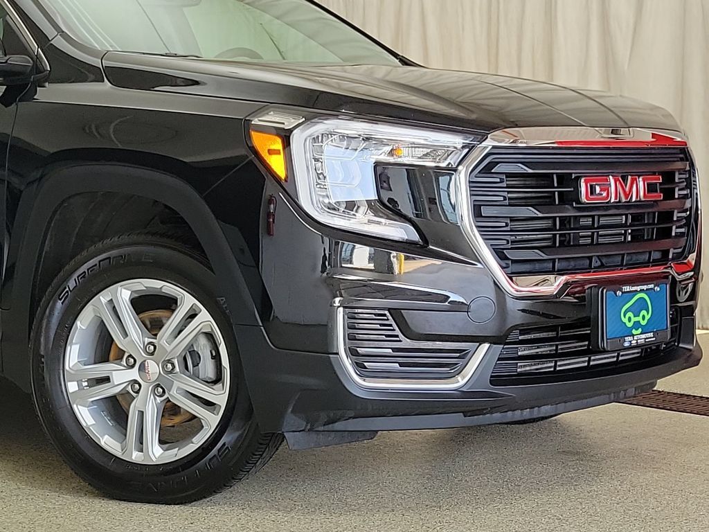 Certified 2024 GMC Terrain SLE AWD/4WD image 6