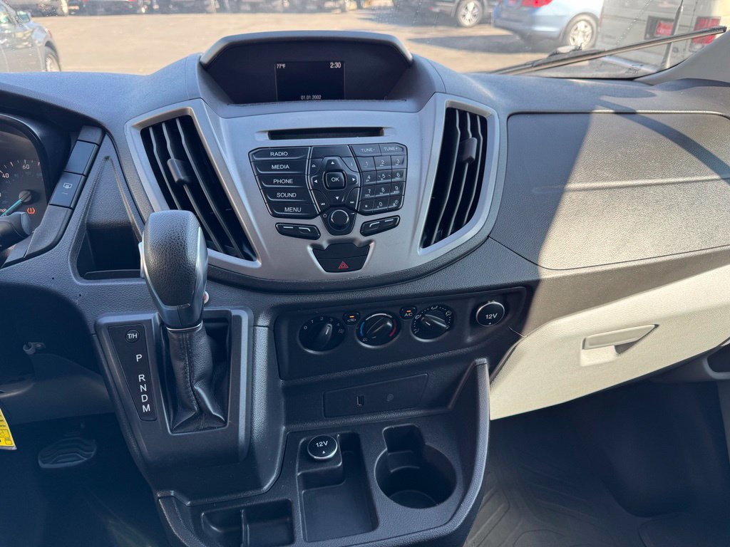 Used 2017 Ford Transit 150 XLT RWD image 17