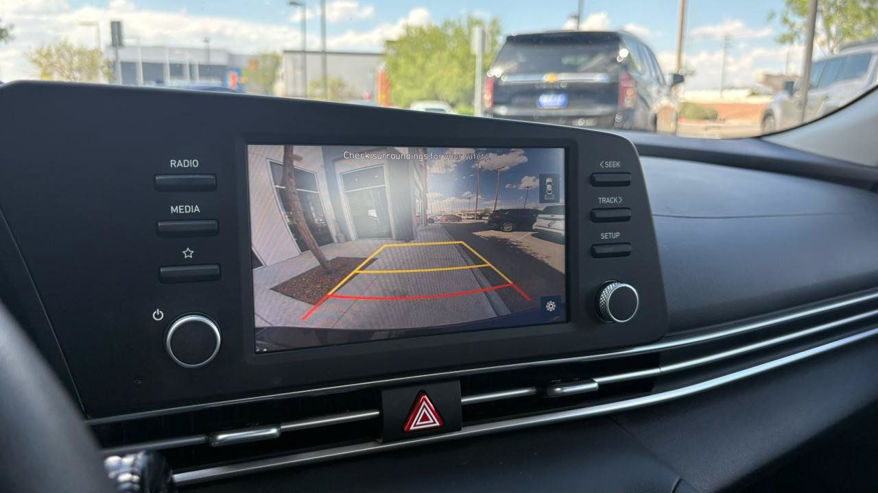 Used 2023 Hyundai Elantra SEL FWD image 22