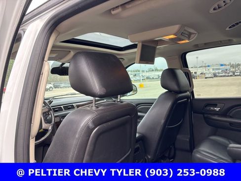 Used 2011 GMC Yukon Denali image 20