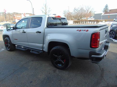 Used 2019 Chevrolet Colorado LT w/ Redline Special Edition image 8