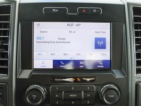 Used 2020 Ford F150 XLT image 23