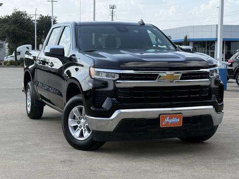 Certified 2026 Chevrolet Silverado 1500 LT RWD image 3