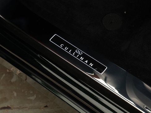 New 2027 Rolls-Royce Cullinan Black Badge AWD/4WD image 16