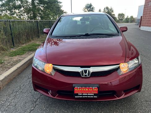 Used 2010 Honda Civic LX image 2