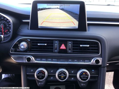 Used 2019 Genesis G70 3.3T Advanced w/ Elite Package image 9