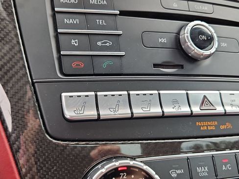Used 2018 Mercedes-Benz SL 550 image 20