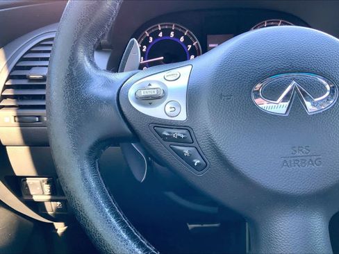 Used 2015 INFINITI QX70 AWD w/ Premium Package image 23