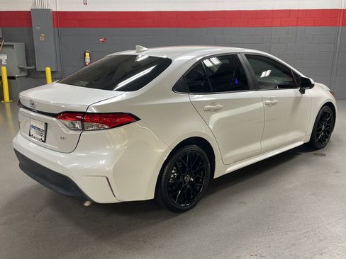 Certified 2023 Toyota Corolla LE image 10
