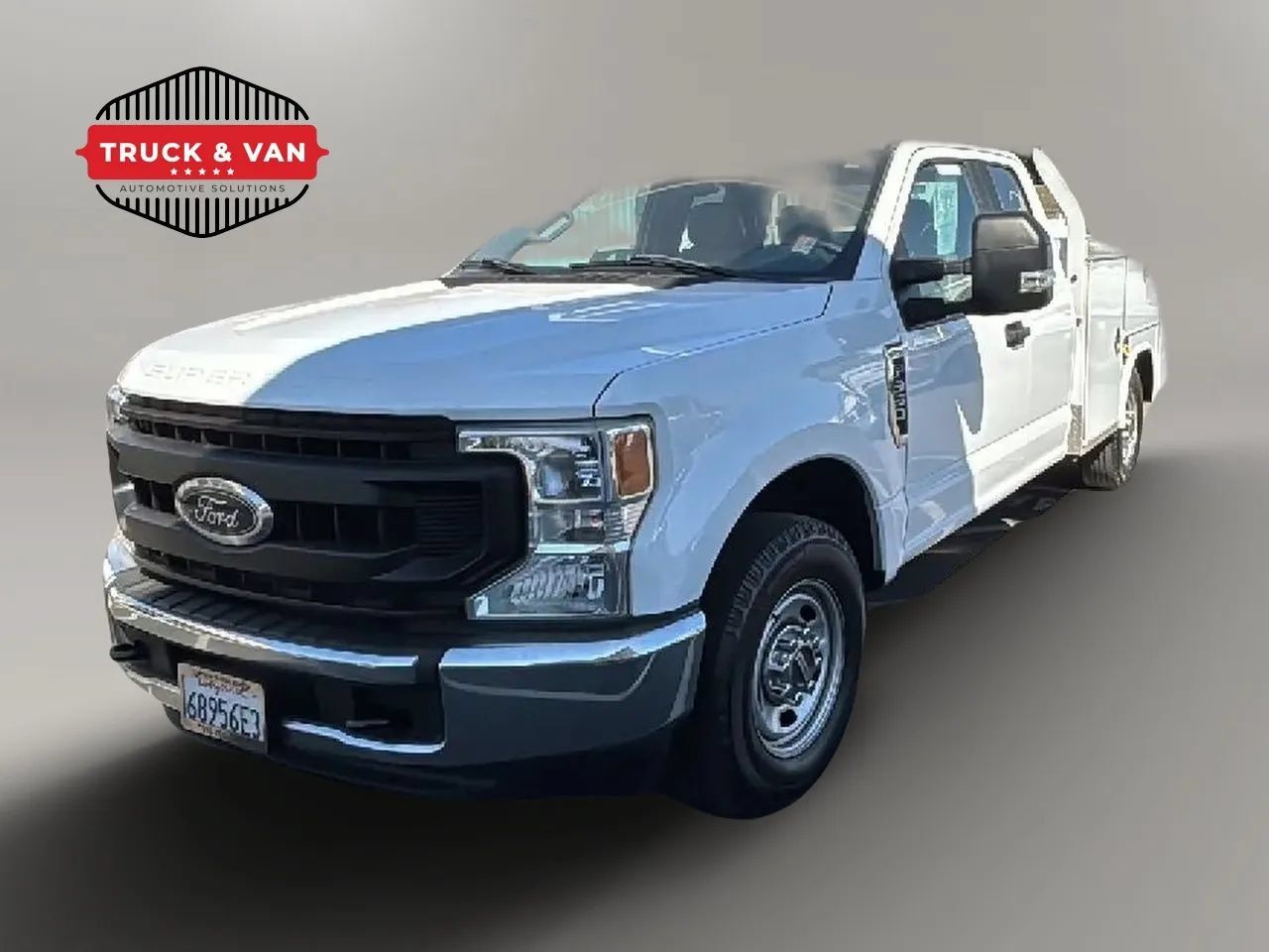 Used 2020 Ford F350 XL w/ Power Equipment Group RWD image 3