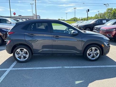 Used 2023 Hyundai Kona SEL w/ Cargo Package AWD/4WD image 6