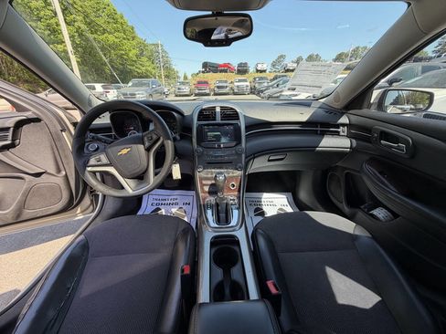 Used 2013 Chevrolet Malibu LT w/ Power Convenience Package image 10