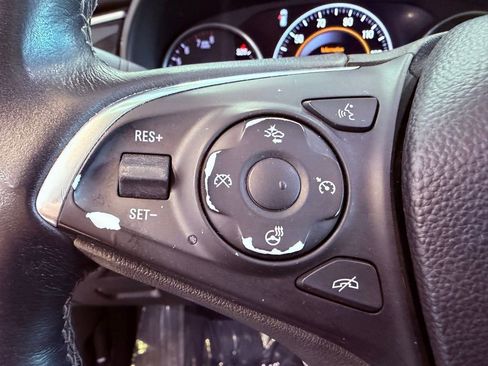 Used 2018 Buick Envision Premium image 23