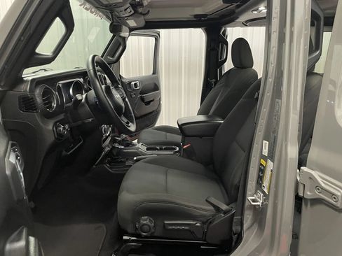 Used 2021 Jeep Wrangler Unlimited Sport AWD/4WD image 36