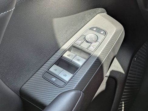 New 2026 Mitsubishi Outlander LE FWD image 24