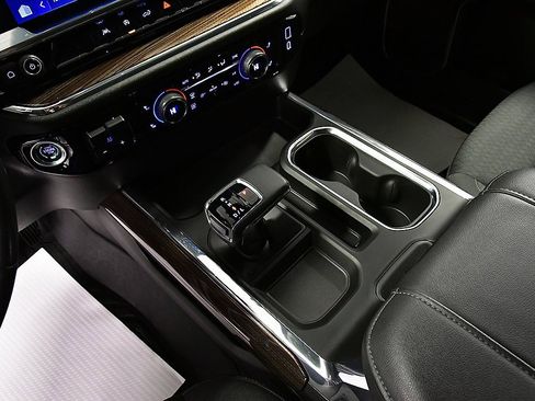 Used 2023 Chevrolet Silverado 1500 RST image 23