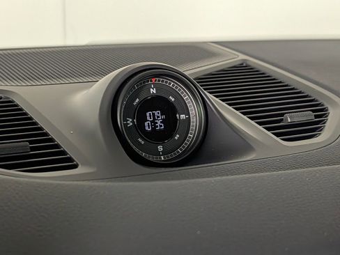 New 2026 Porsche Cayenne image 30