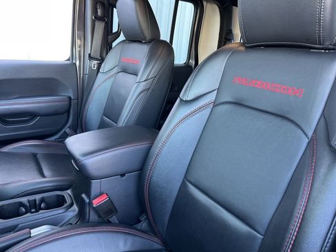 Used 2022 Jeep Gladiator Rubicon w/ LED Lighting Group image 31