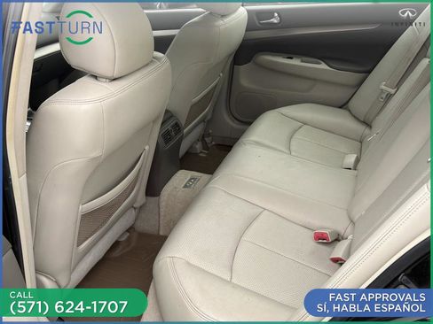 Used 2012 INFINITI G37 x w/ Premium Pkg image 16
