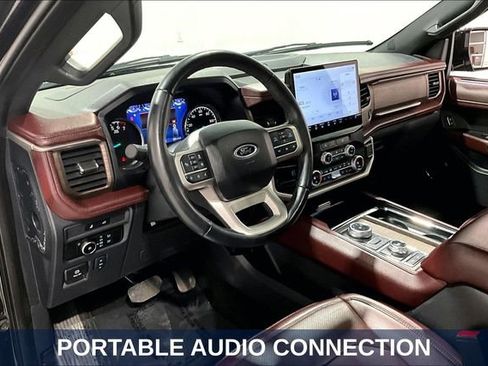 Used 2024 Ford Expedition Limited AWD/4WD image 23