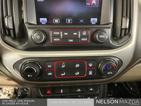 Used 2015 GMC Canyon SLT image 34