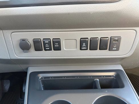 Used 2020 Nissan NV 2500 SV w/ Navigation Package image 16