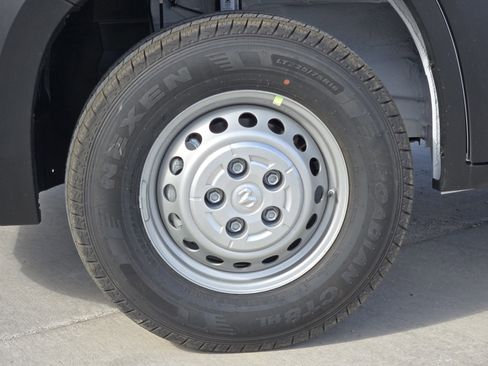 New 2026 RAM ProMaster 2500 w/ Convenience Group image 10