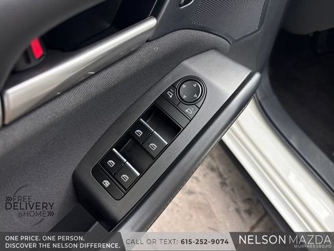 Certified 2025 MAZDA MAZDA3 s FWD image 21