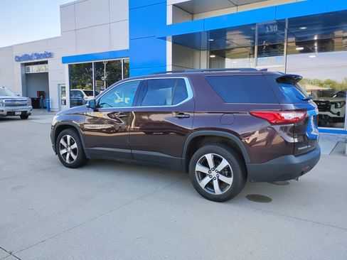 Used 2019 Chevrolet Traverse LT w/ LT Premium Package AWD/4WD image 10
