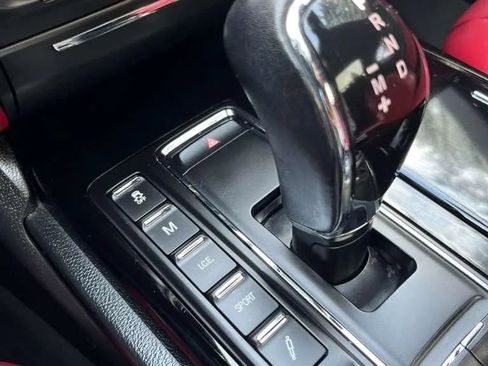 Used 2017 Maserati Quattroporte S GranSport image 15