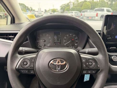Certified 2024 Toyota Corolla LE FWD image 9