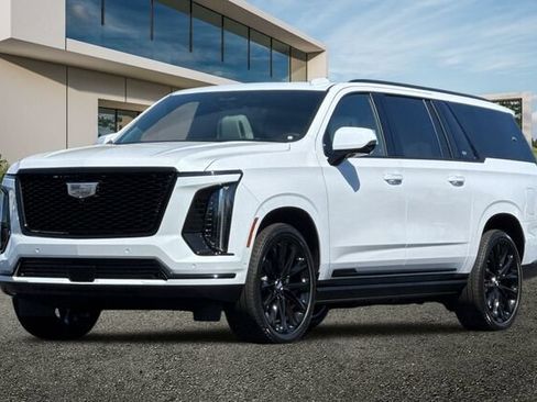 New 2026 Cadillac Escalade ESV Platinum Sport w/ LPO, ONYX Package AWD/4WD image 8