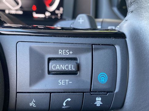 Certified 2023 Nissan Rogue Platinum w/ Platinum Premium Package AWD/4WD image 42