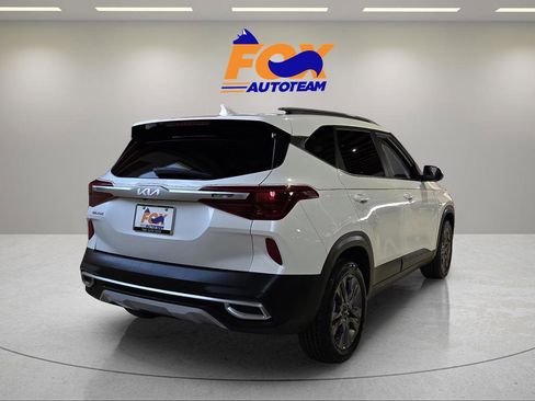Used 2023 Kia Seltos S AWD/4WD image 4