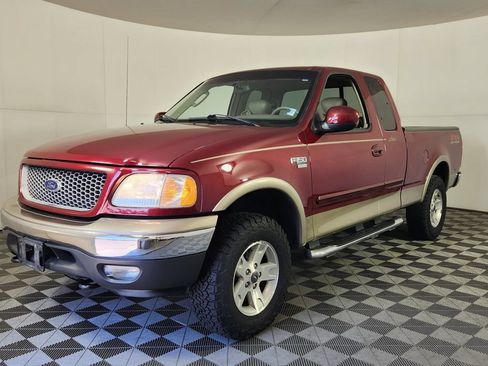 Used 2003 Ford F150 XLT AWD/4WD image 3
