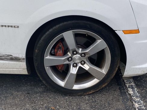 Used 2010 Chevrolet Camaro SS w/ RS Package image 9