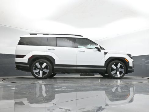 Used 2025 Hyundai Santa Fe Limited image 50