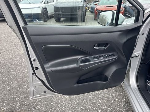 Used 2020 Nissan Versa SV image 22