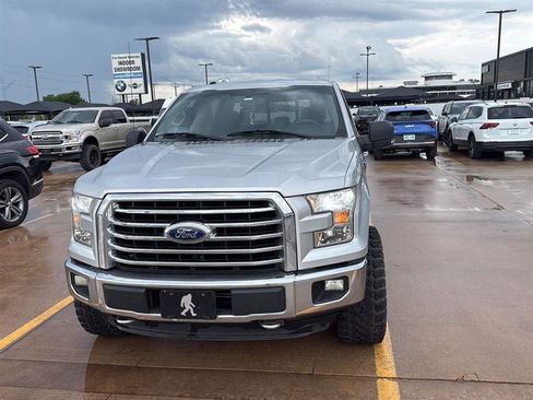 Used 2016 Ford F150 XLT w/ Equipment Group 302A Luxury AWD/4WD image 9