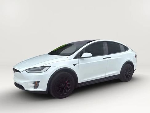 Used 2019 Tesla Model X Standard Range Sport Utility 4 image 2
