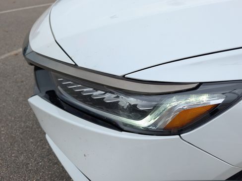 Used 2022 Honda Accord Sport image 6