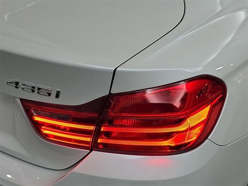 Used 2014 BMW 435i Coupe image 32