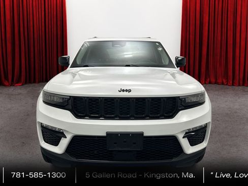 Used 2023 Jeep Grand Cherokee Limited w/ Black Appearance Package AWD/4WD image 2