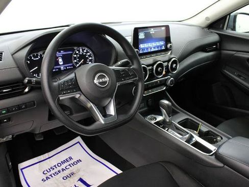 Certified 2025 Nissan Sentra SV FWD image 15