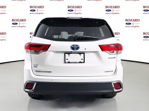 Used 2019 Toyota Highlander Limited Platinum image 7