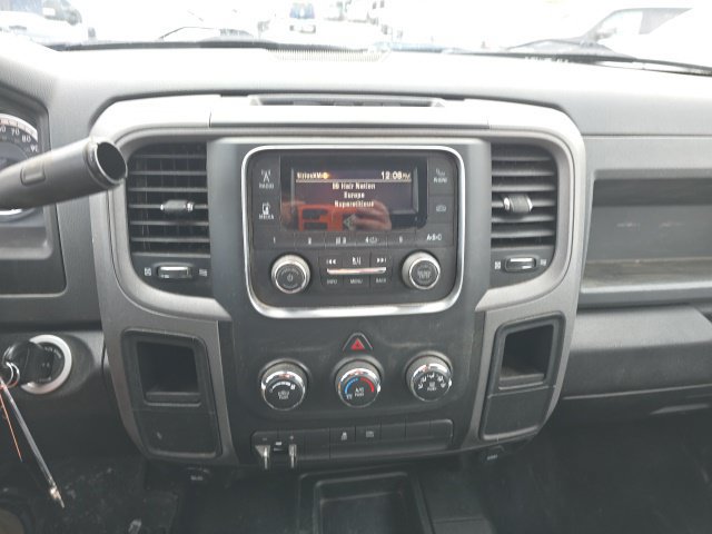Used 2018 RAM 2500 Tradesman w/ Chrome Appearance Group AWD/4WD image 11