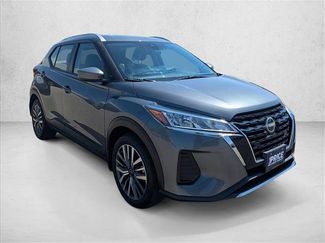 Used 2024 Nissan Kicks SV FWD video 3