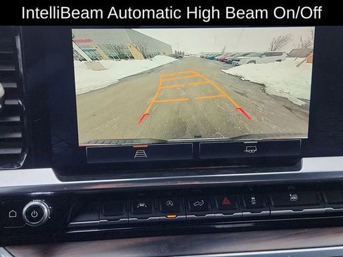 Used 2024 GMC Sierra 1500 SLT image 45