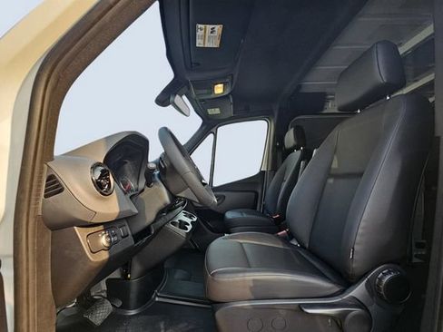 New 2026 Mercedes-Benz Sprinter 2500 image 12